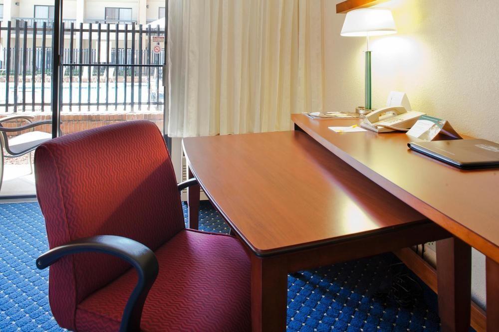 Comfort Inn Roswell-Dunwoody Szoba fotó